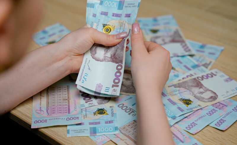 Украина близка к нехватке средств для социальных выплат